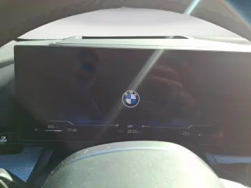 BMW 520d xDrive M SPORT Iconic Glow Driving Assistan