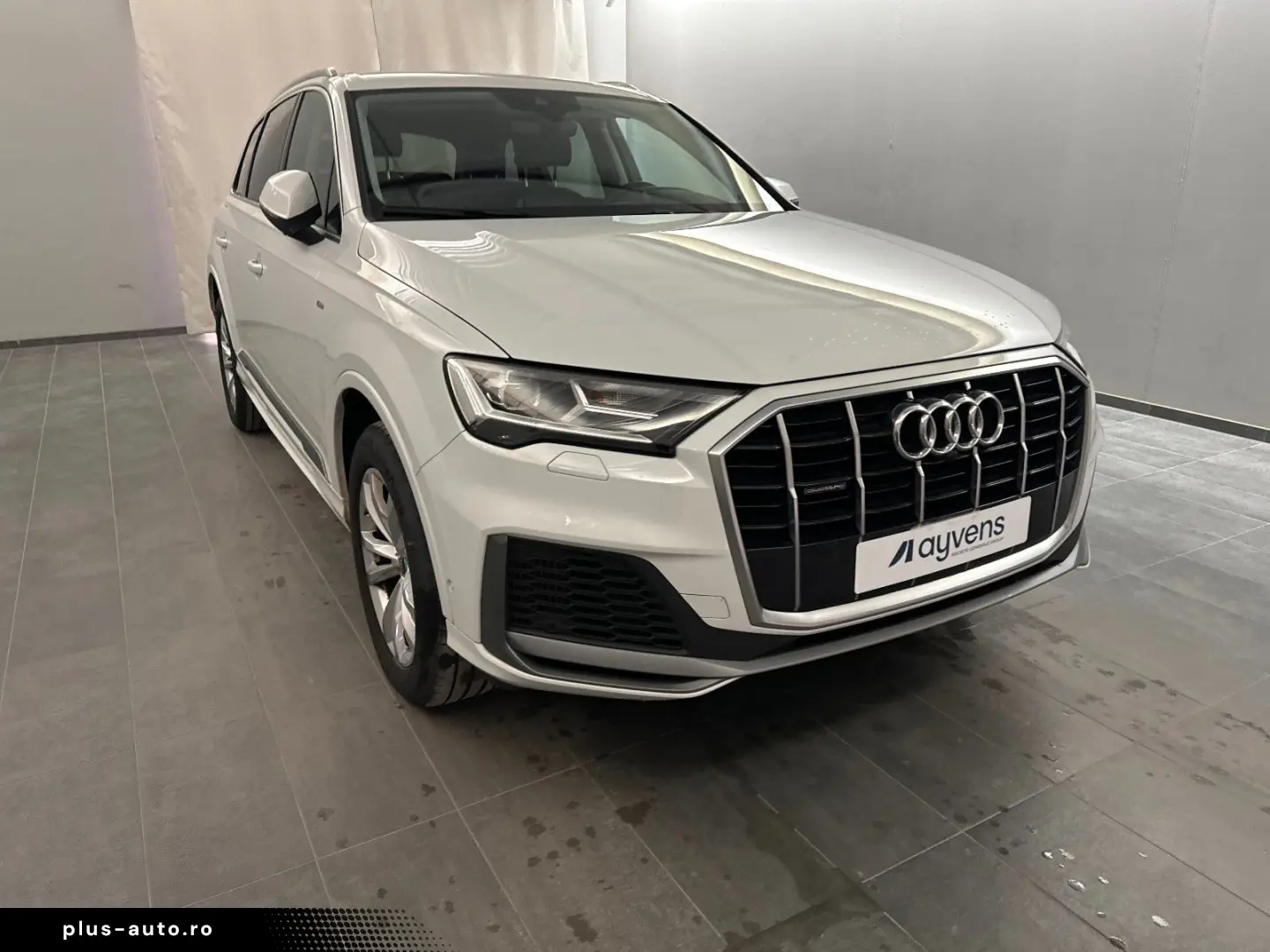 AUDI Q7 55 e quattro S line Leder LED Sound NaviTouch