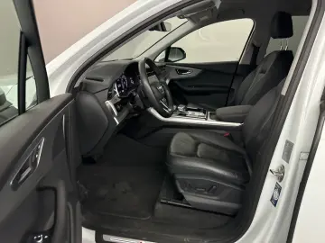 AUDI Q7 55 e quattro S line Leder LED Sound NaviTouch