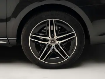 Mercedes Benz V300d Long AMG