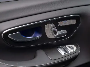 Mercedes Benz V300d Long AMG