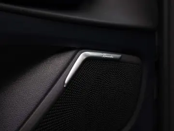 Mercedes Benz V300d Long AMG