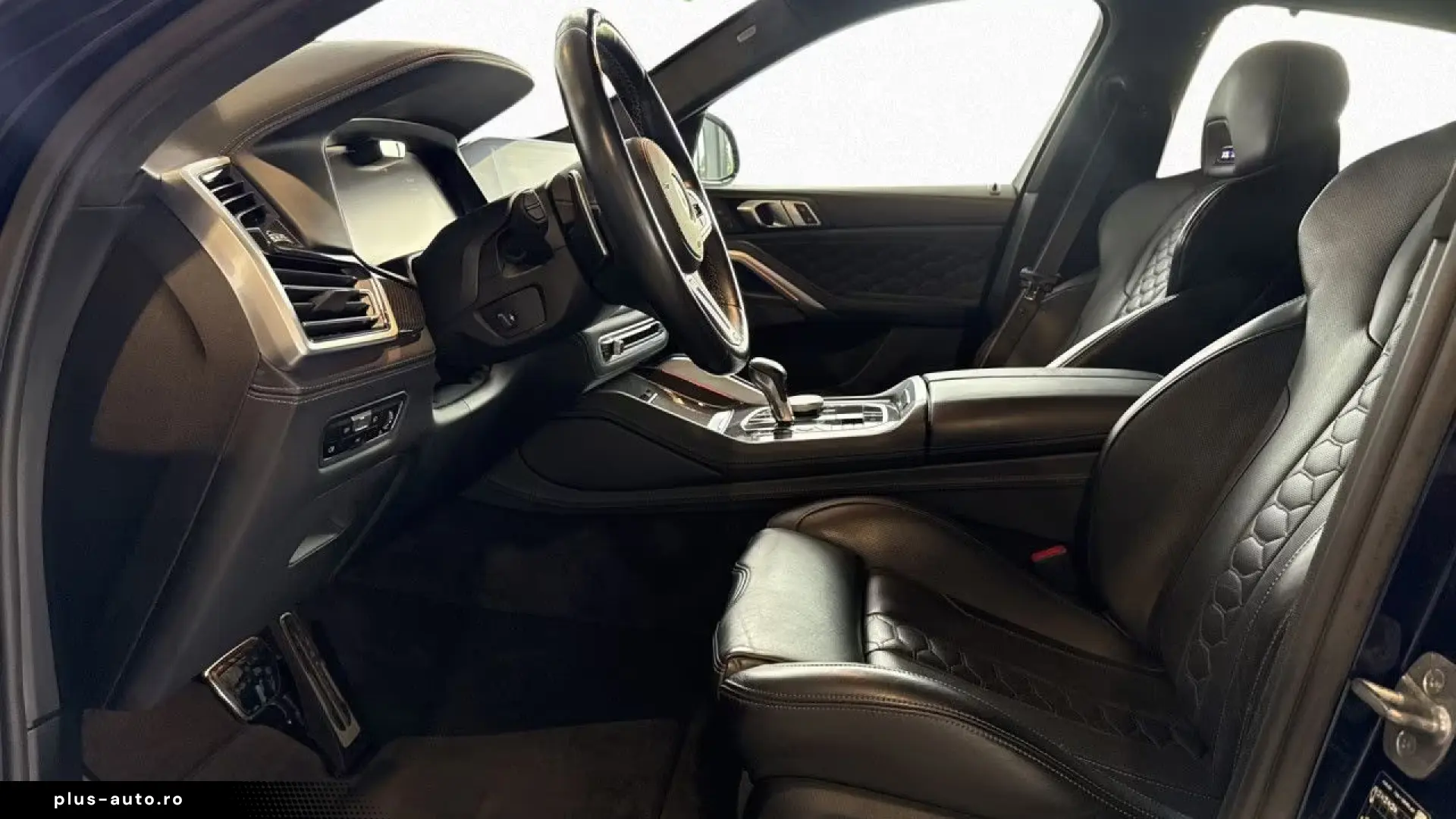 BMW X6M Competiton Carbon DriversP SkyL FondE AHK