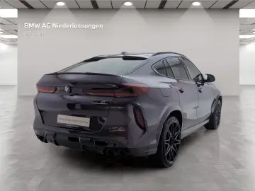 BMW X6 M Competition Massage