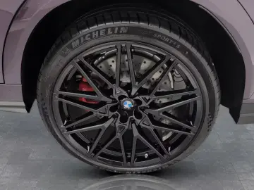 BMW X6 M Competition Massage