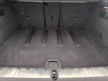 BMW X6 M Competition Massage