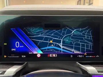 BMW 740d xDrive M Sport SkyLounge - TV