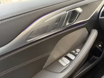 BMW M850i xDrive Gran Coupé Laser