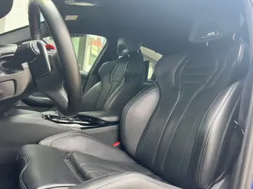 BMW M5 Limousine Laser M Drivers