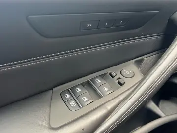 BMW M5 Limousine Laser M Drivers