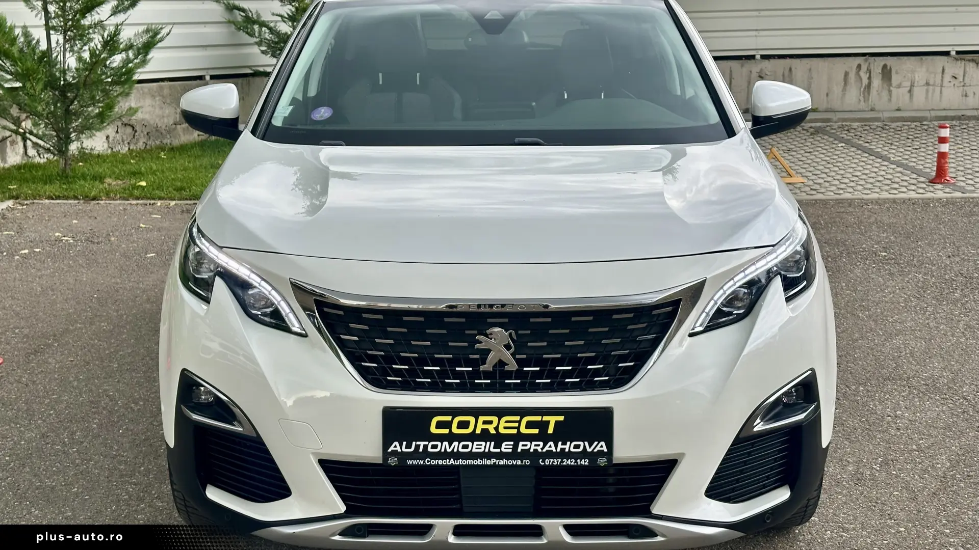 3008 2018 136.000km Faruri Carte service Rate Garantie