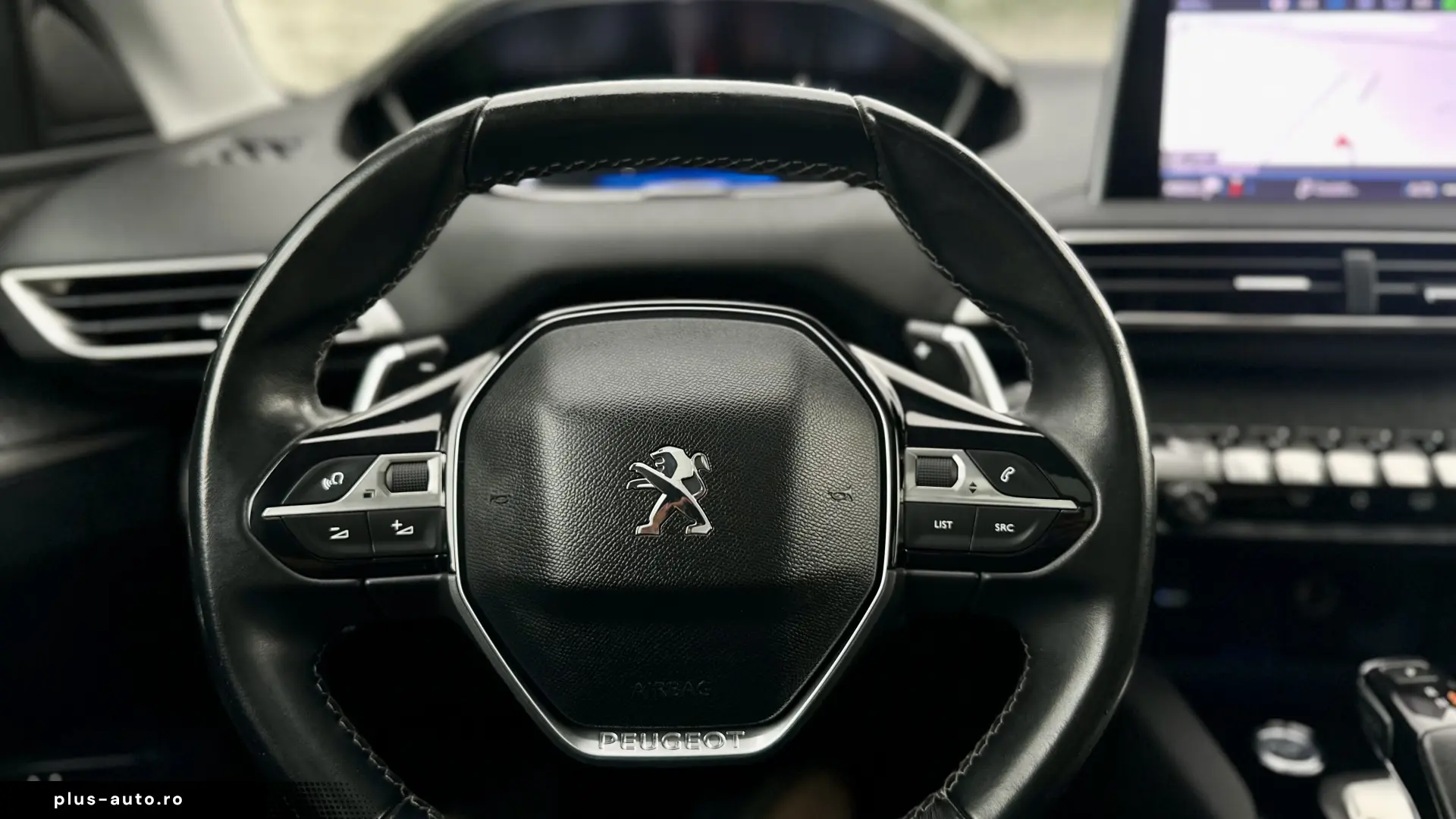 3008 2018 136.000km Faruri Carte service Rate Garantie