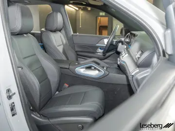 Mercedes-Benz GLE 350 de 4M AMG Multibeam Night AHK Pano