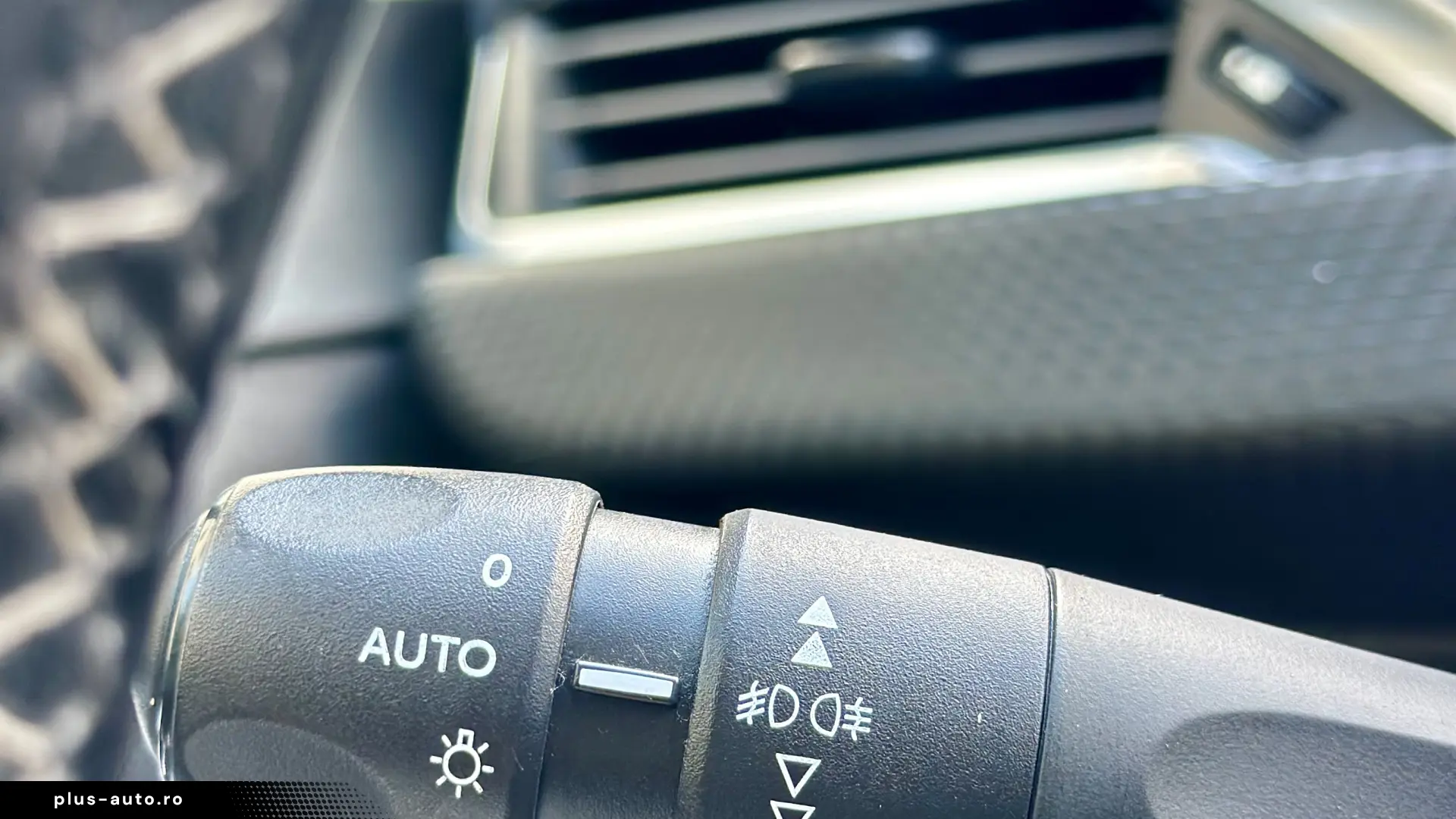 Peugeot 2008 2019 122.000km Carplay Rate Garantie