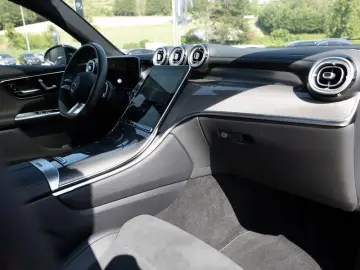 MERCEDES-BENZ GLC 300 4M Coupé AMG
