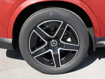 MERCEDES-BENZ GLC 300 4M Coupé AMG