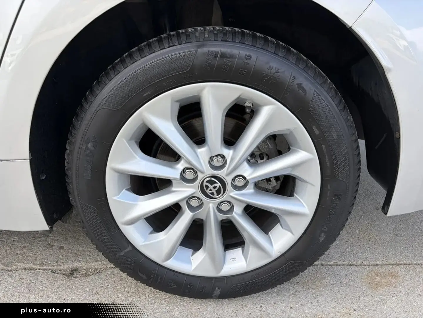 Toyota Corolla Sedan 1.6 Valvematic Dynamic 132HP