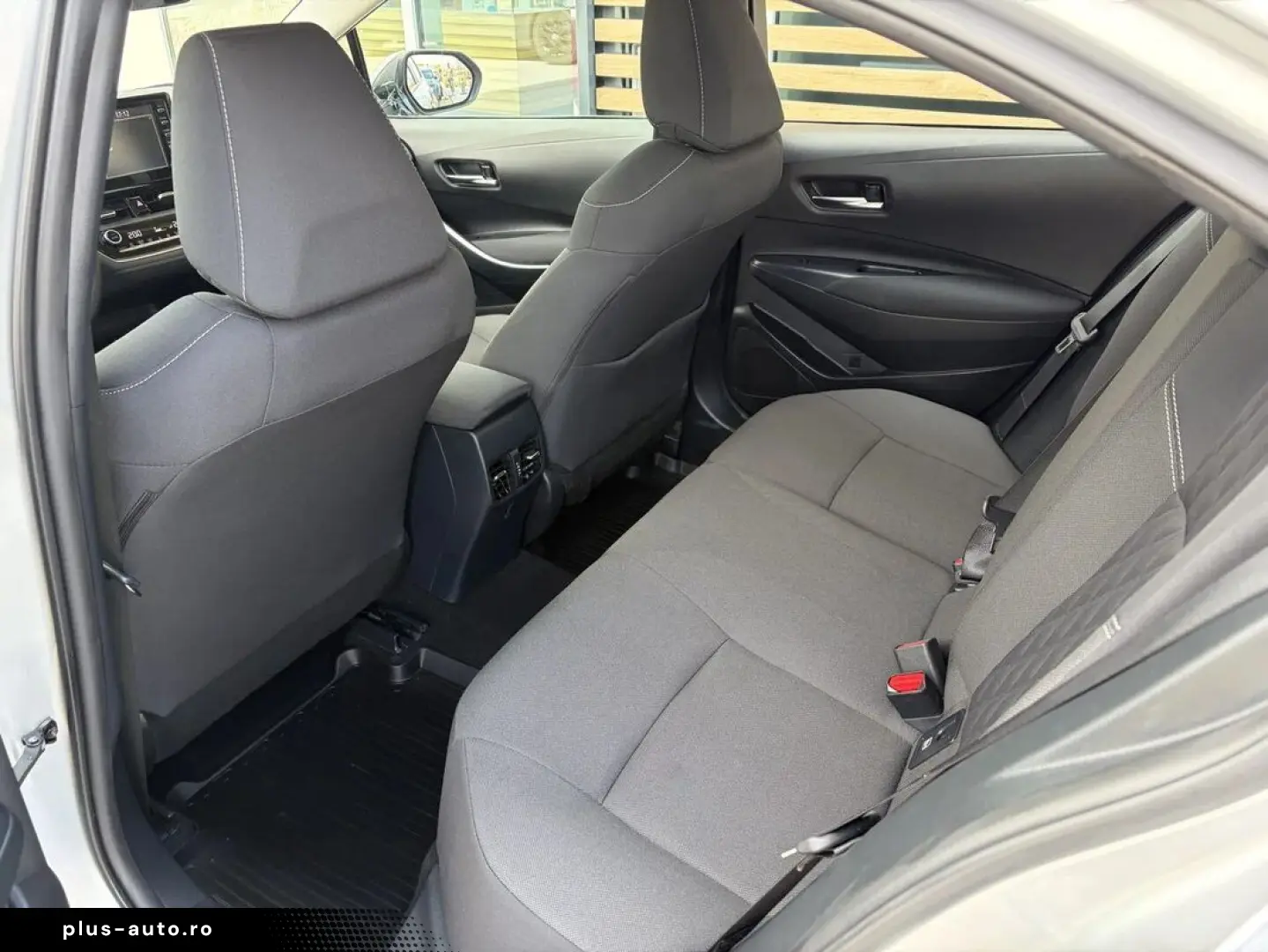 Toyota Corolla Sedan 1.6 Valvematic Dynamic 132HP