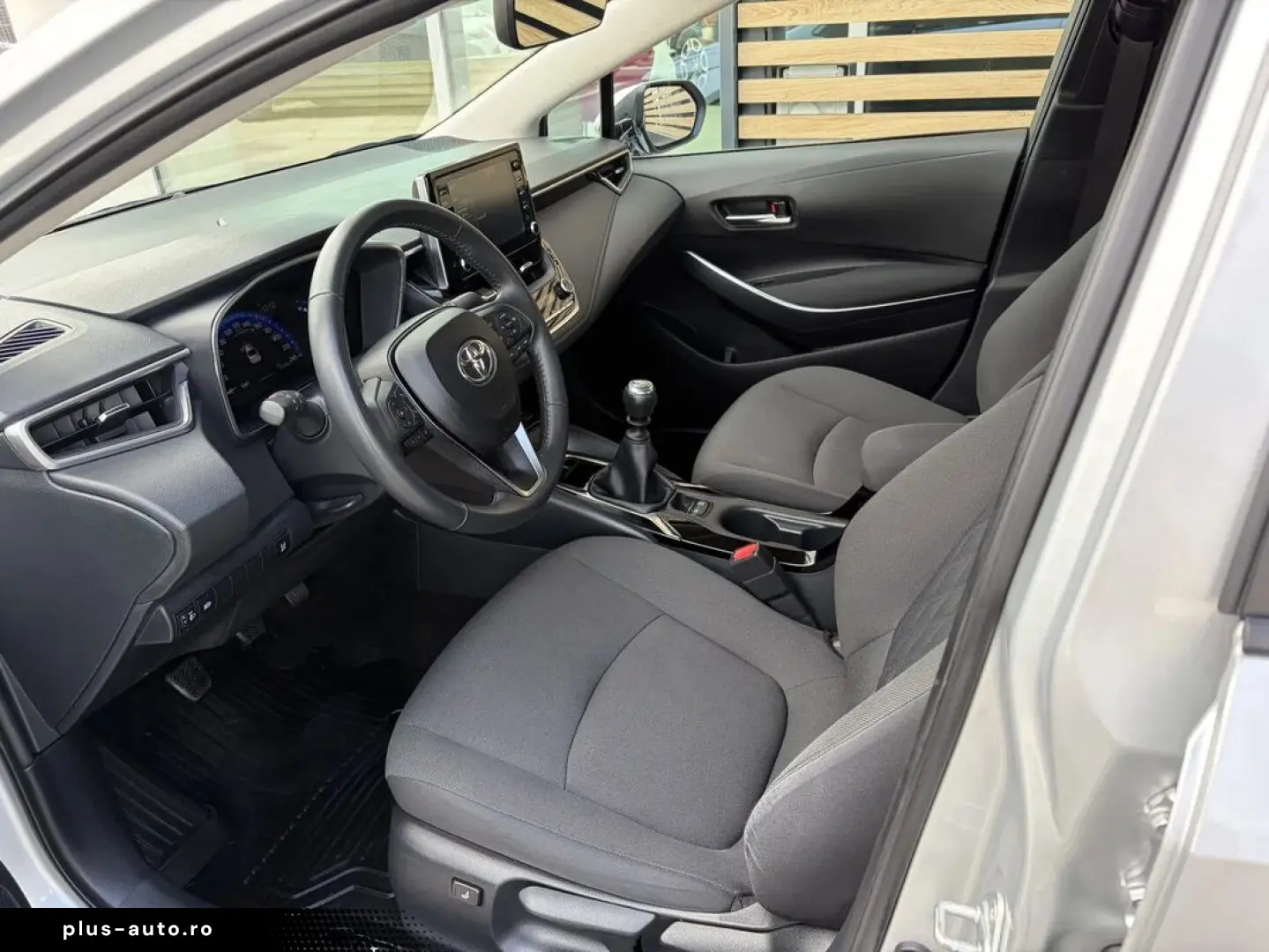 Toyota Corolla Sedan 1.6 Valvematic Dynamic 132HP