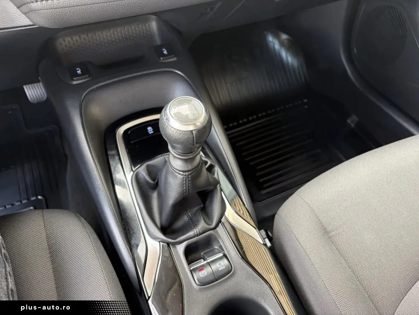 Toyota Corolla Sedan 1.6 Valvematic Dynamic 132HP