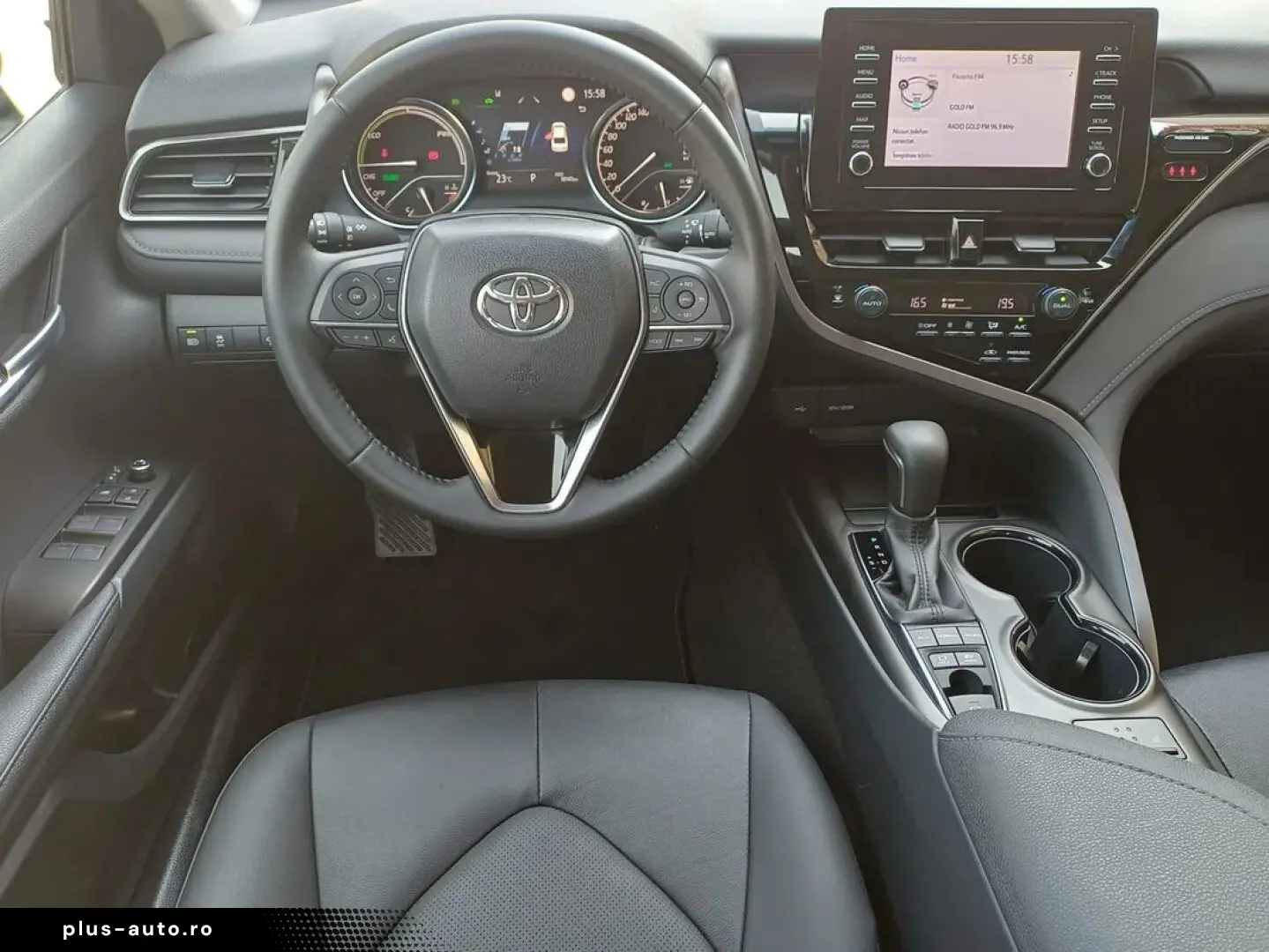 Toyota Camry 2.5 Hybrid Business E-CVT