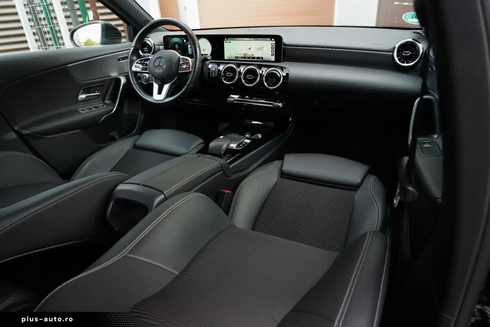 Mercedes-Benz A-180
