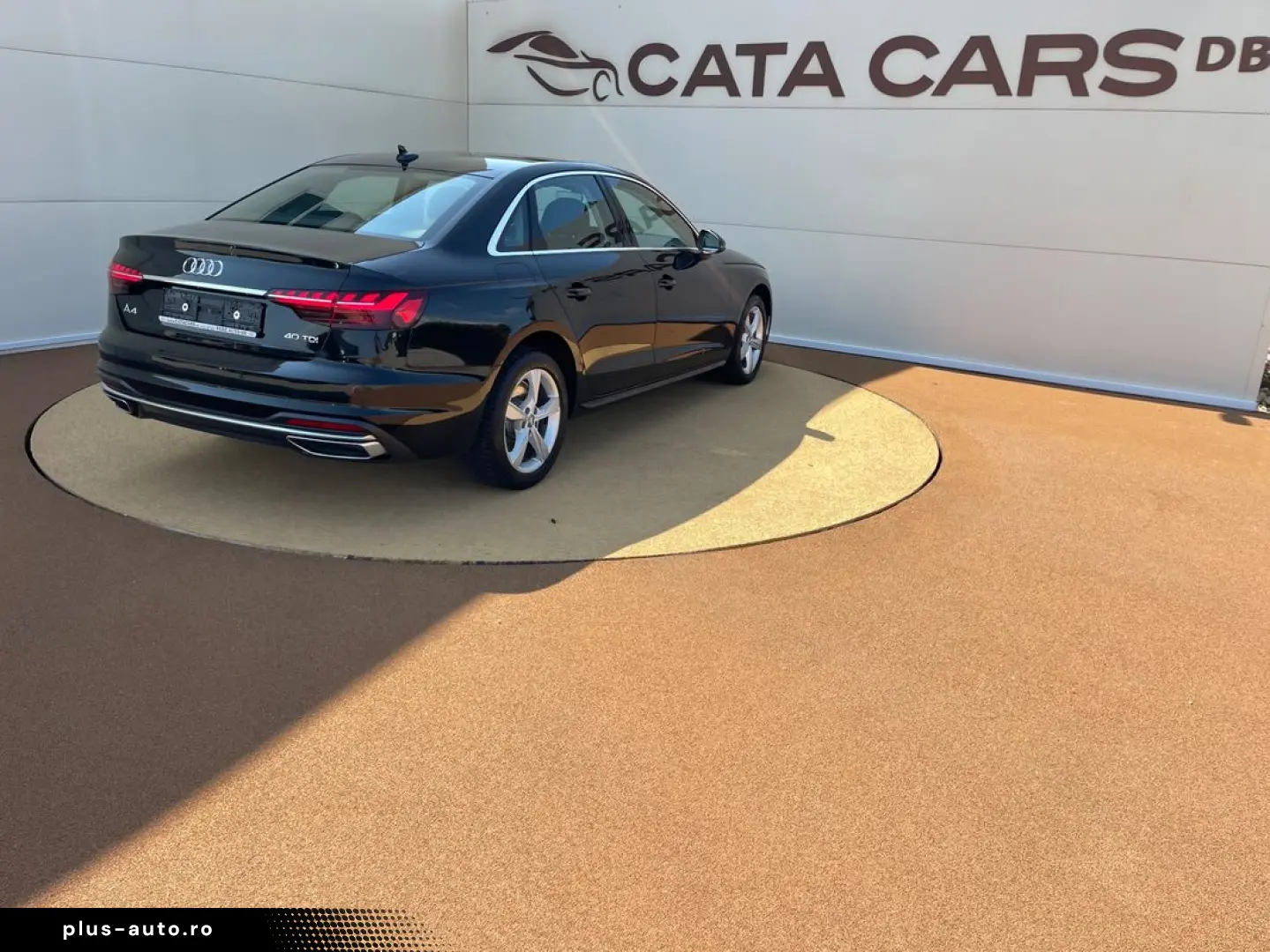 Audi A4 40TDI  190CP  FULL LED  Distronic  Navi  Cockpit