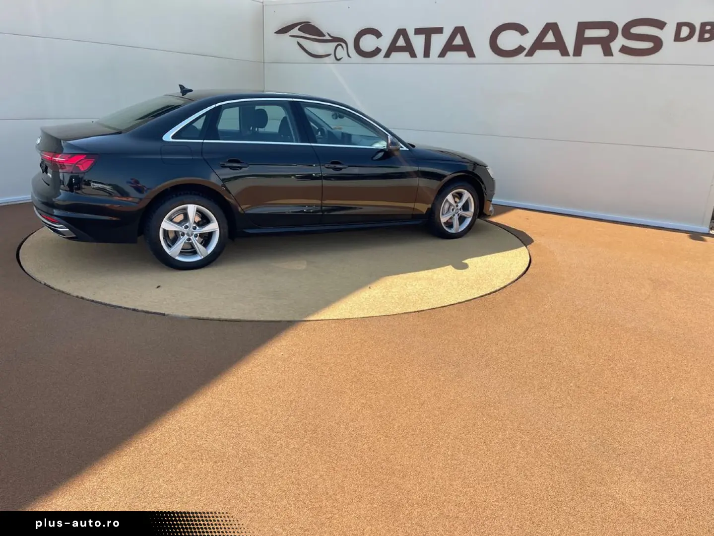 Audi A4 40TDI  190CP  FULL LED  Distronic  Navi  Cockpit
