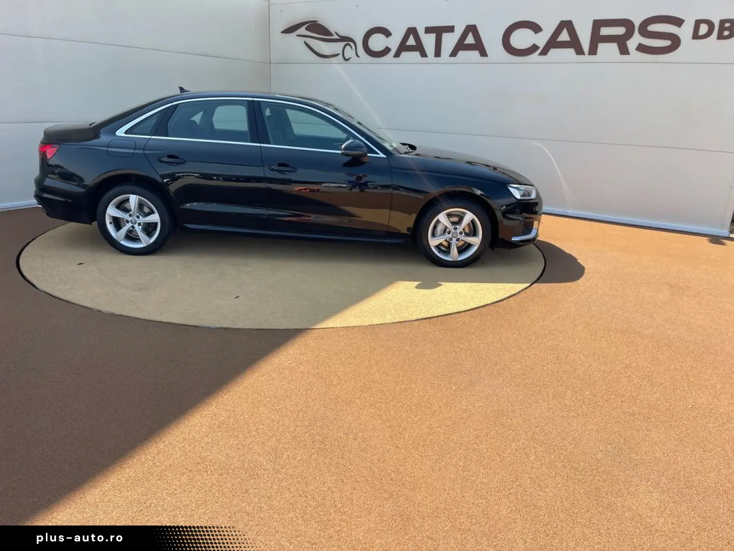 Audi A4 40TDI  190CP  FULL LED  Distronic  Navi  Cockpit