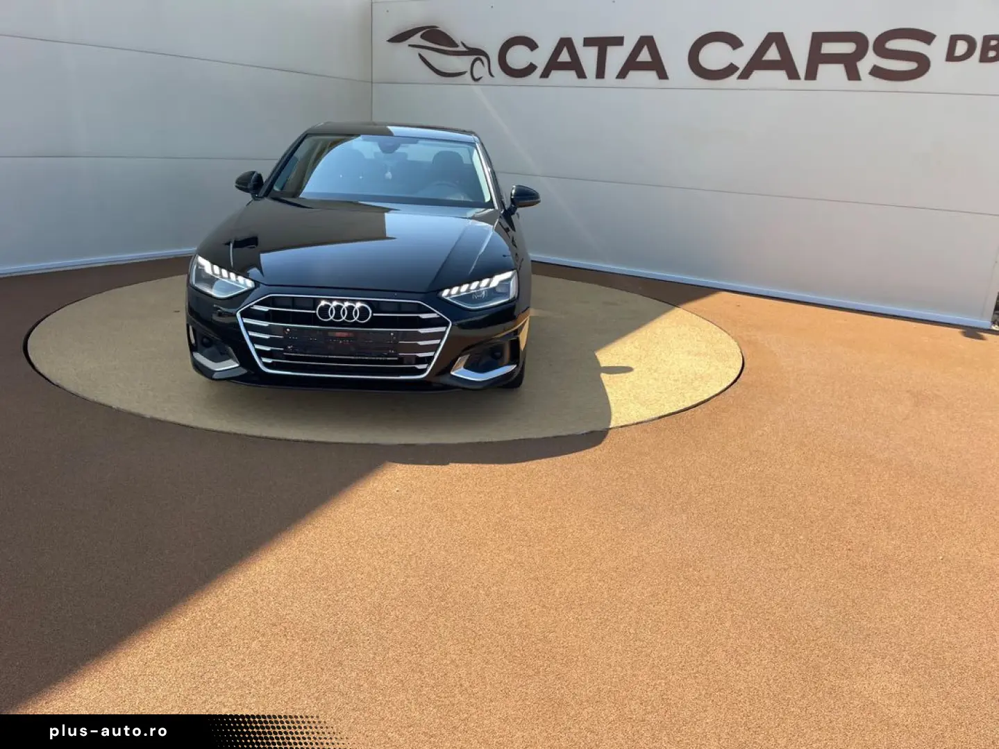 Audi A4 40TDI  190CP  FULL LED  Distronic  Navi  Cockpit