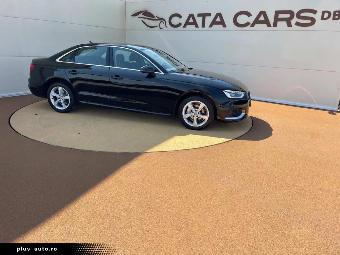 Audi A4 40TDI  190CP  FULL LED  Distronic  Navi  Cockpit
