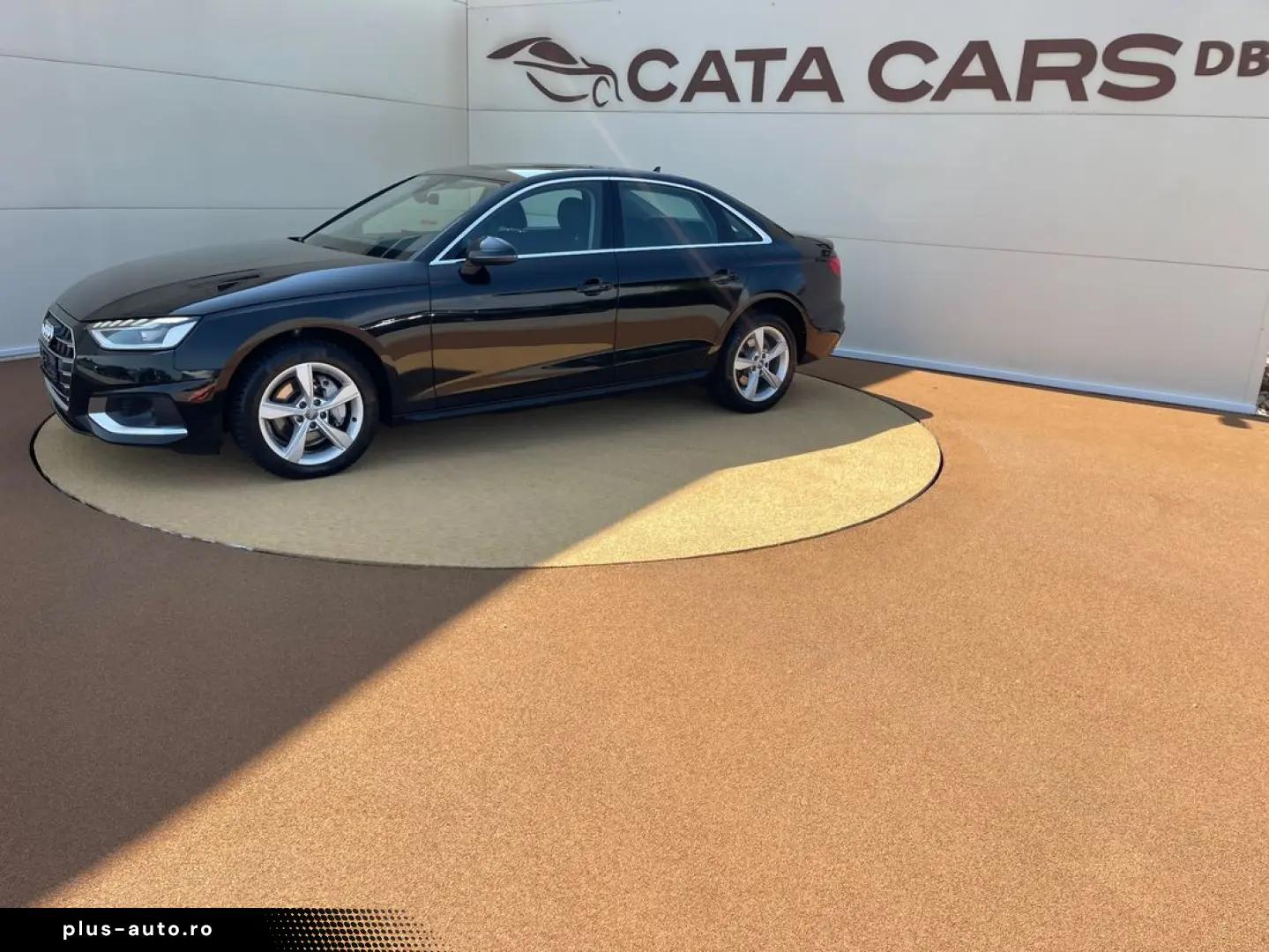 Audi A4 40TDI  190CP  FULL LED  Distronic  Navi  Cockpit