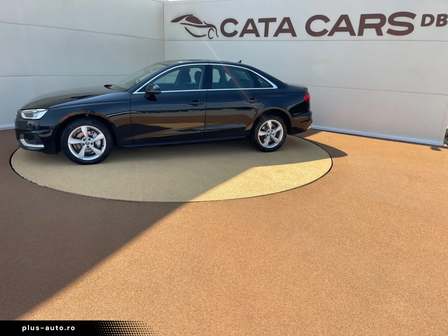 Audi A4 40TDI  190CP  FULL LED  Distronic  Navi  Cockpit