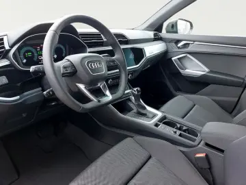 AUDI Q3 45 TFSI e S tronic S line AHK VIRTUAL NAVI LE