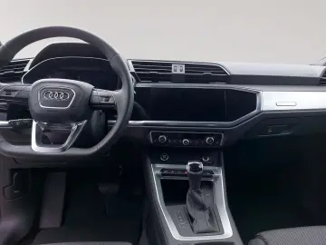 AUDI Q3 45 TFSI e S tronic S line AHK VIRTUAL NAVI LE
