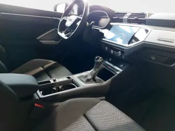 AUDI Q3 45 TFSI e S tronic S line AHK VIRTUAL NAVI LE