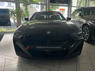 BMW M240i A M Sport Pro Vollausstattung