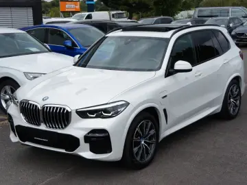 BMW X5 xDrive 45e M Sport ACC LUFT PANO H K LEDER 20