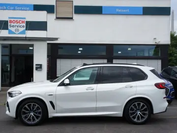 BMW X5 xDrive 45e M Sport ACC LUFT PANO H K LEDER 20