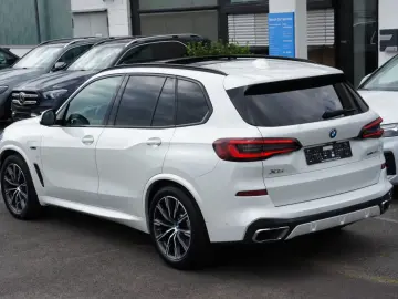 BMW X5 xDrive 45e M Sport ACC LUFT PANO H K LEDER 20
