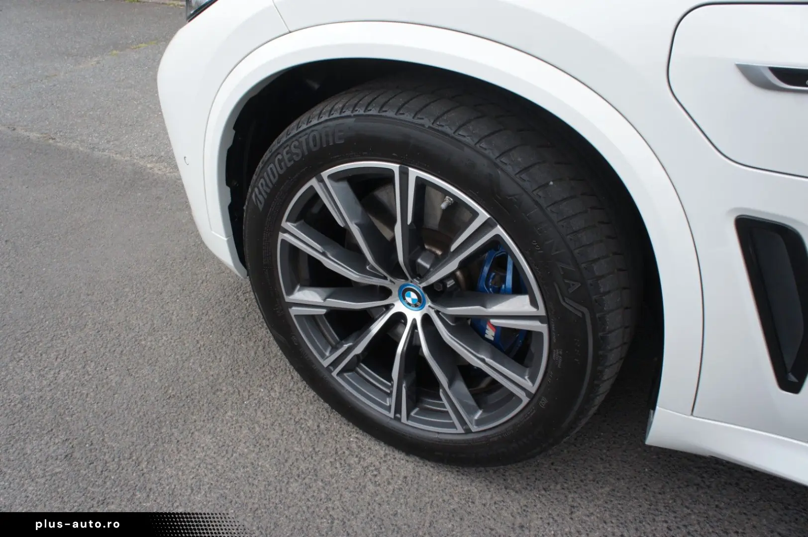 BMW X5 xDrive 45e M Sport ACC LUFT PANO H K LEDER 20