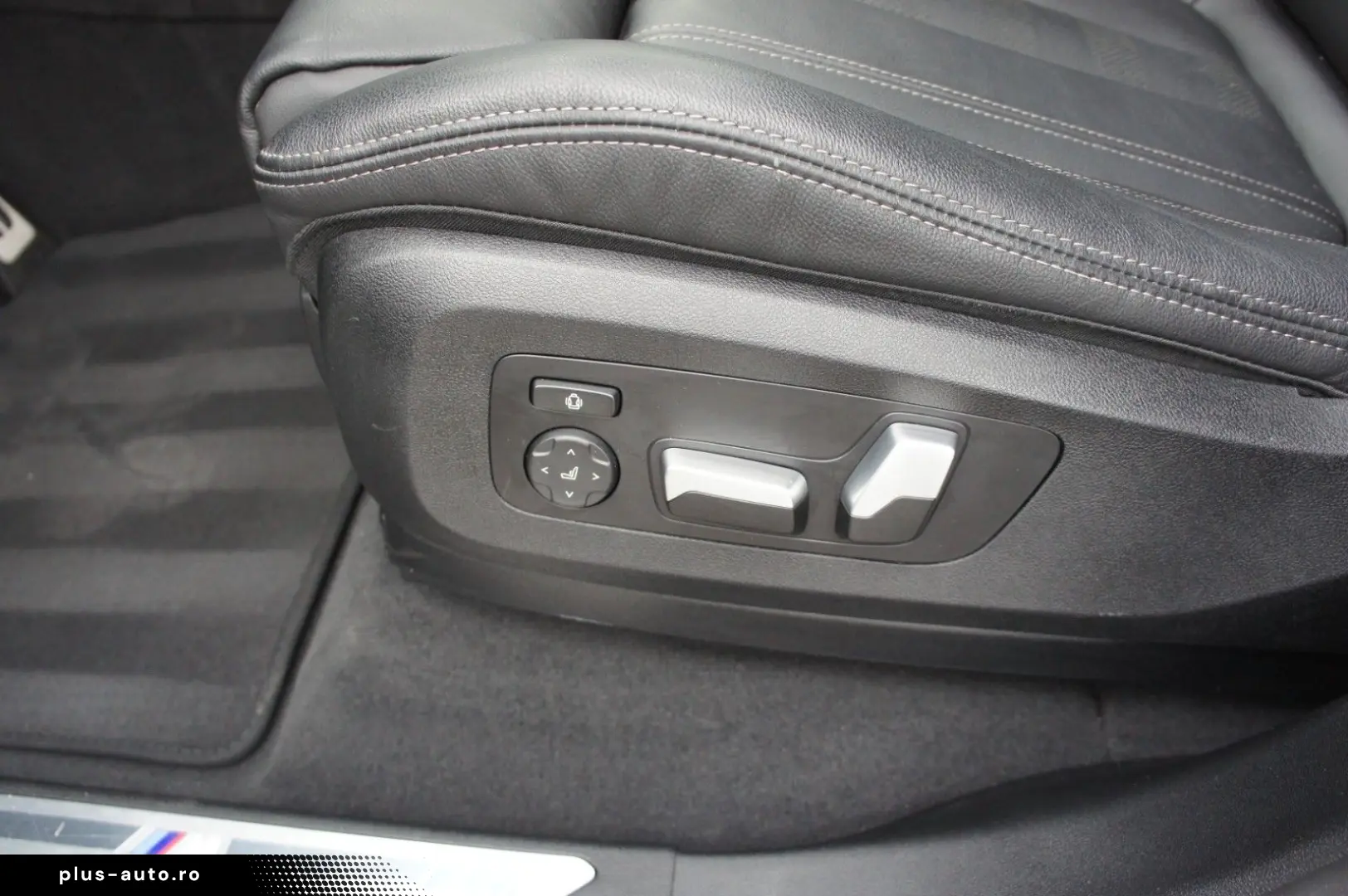 BMW X5 xDrive 45e M Sport ACC LUFT PANO H K LEDER 20