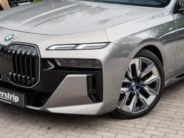 BMW 740d  M SPORT
