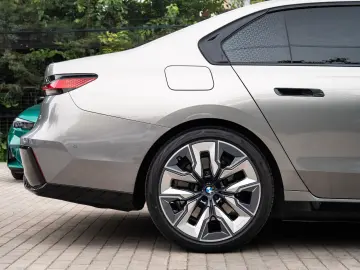 BMW 740d  M SPORT