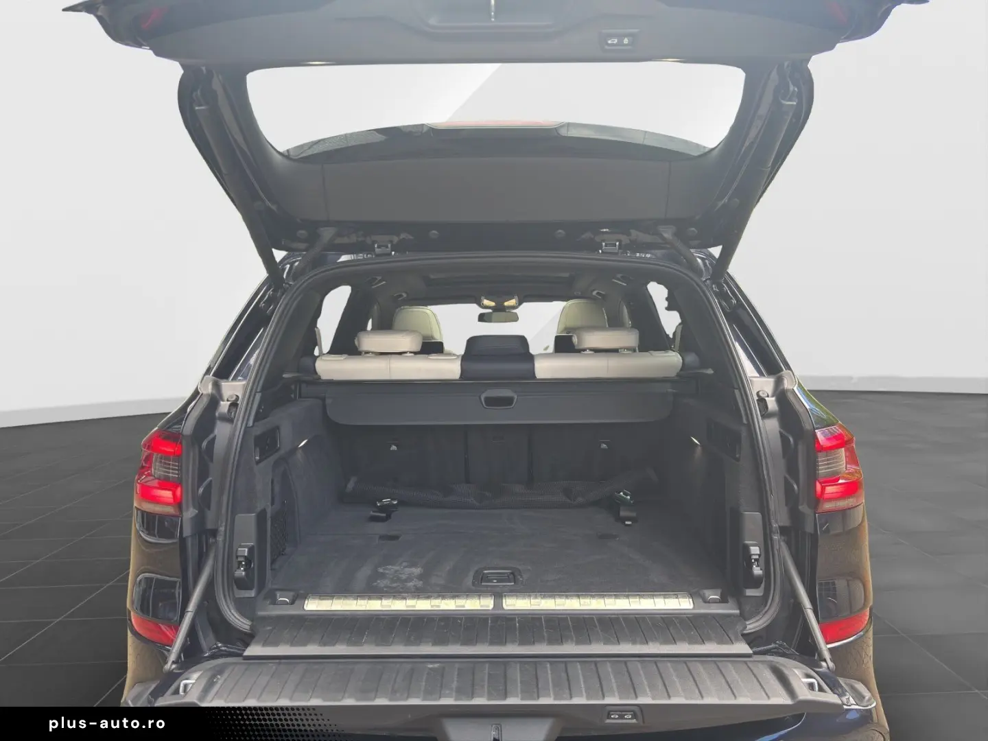 BMW X5 xDrive45e M Sport   Laser   360    2-AchsLuft