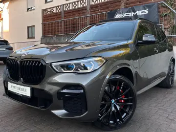 BMW X5 xDr45e M Sport PANO-SKY B&W AHK Massag Sitzkl