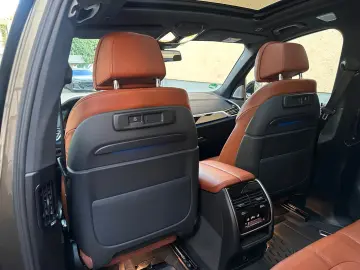 BMW X5 xDr45e M Sport PANO-SKY B&W AHK Massag Sitzkl