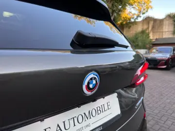 BMW X5 xDr45e M Sport PANO-SKY B&W AHK Massag Sitzkl
