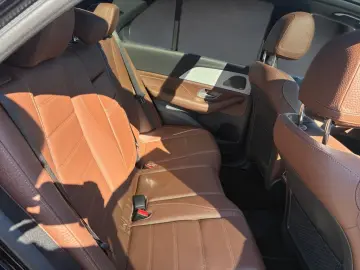 MERCEDES-BENZ GLE 350 de 4M EQ AMG AHK HUD Distr. 36…