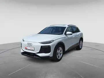 AUDI Q6 e-tron quattro
